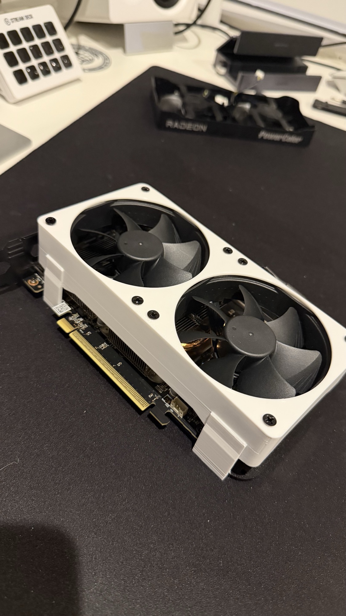 9060XT Custom Shroud image 1