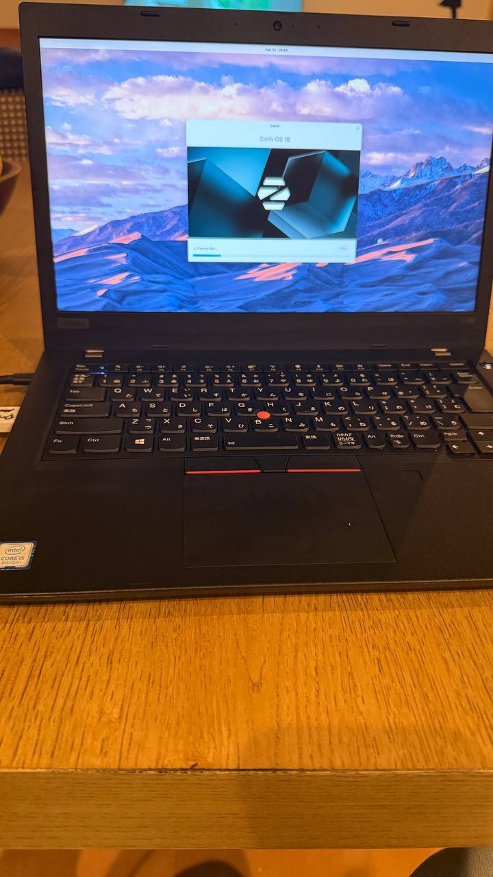 ThinkPad L490 running Zorin OS